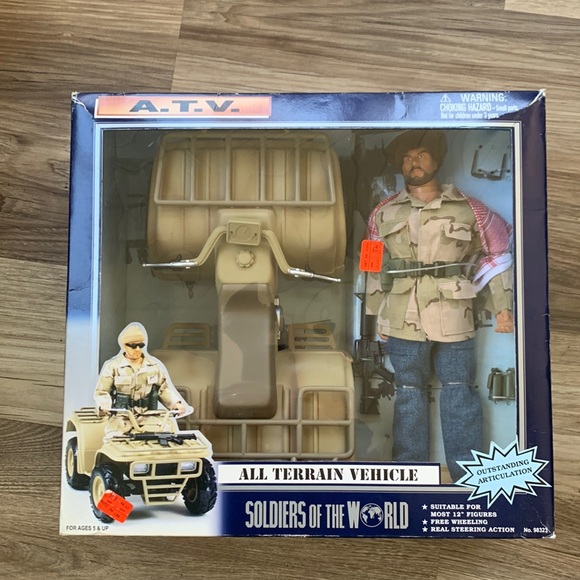 ATV Vehicle & Soldier of The World Army Man Fighter Doll SOTW 2003 new vintage - Picture 1 of 12